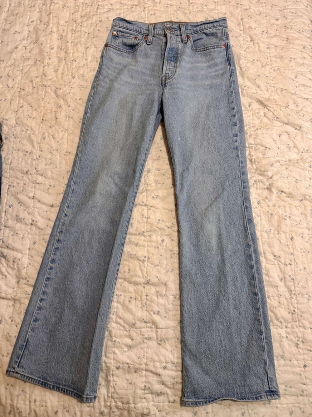 LEVI's Wedgie Bootcut Jean 27 LIKE NEW - Picture 12 of 13